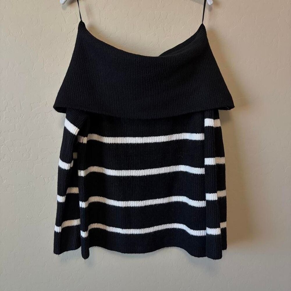 H&M Women's Black Sweater
